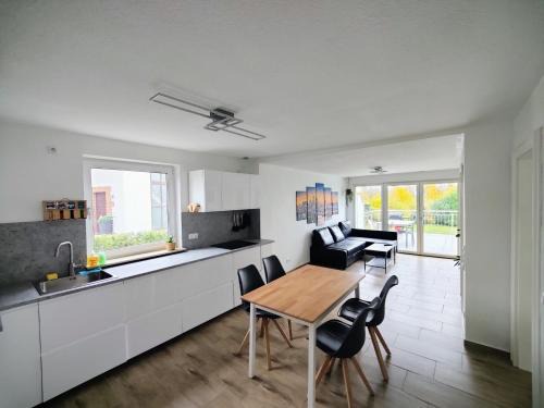 Muehlheim am Main House | Schaefer Apartments - Haus Rote Warte