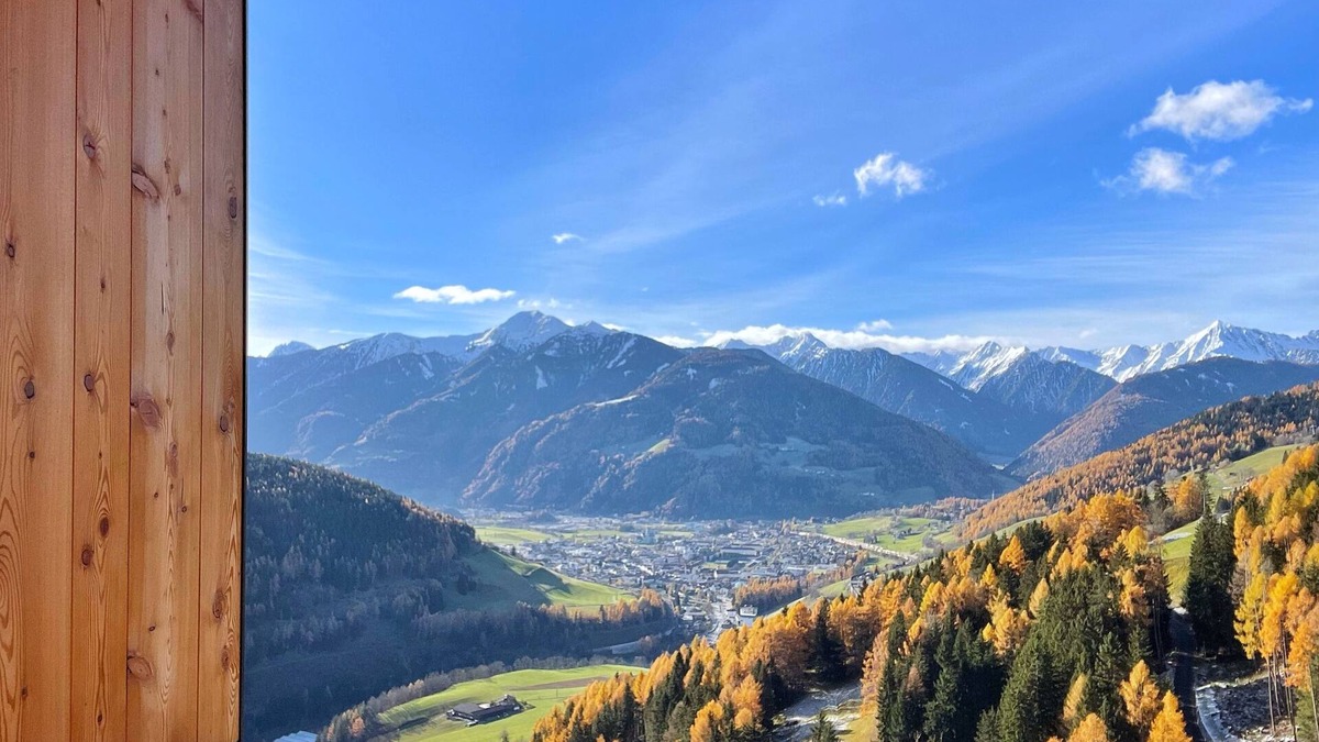Vipiteno Apartment | Schallerhof Sterzing "pförfis": Ferienwohnung am Bauernhof für Zwei mit Ausblick