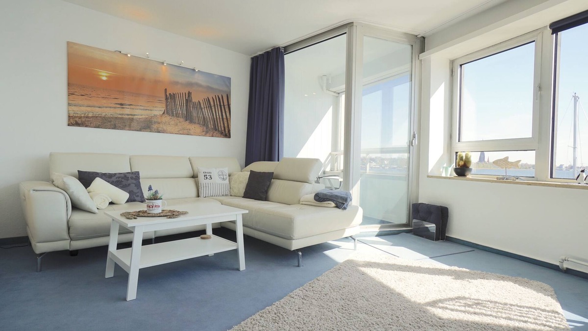Schleswig Apartment | Schleiloge vacation apartment with panoramic view of the Schlei