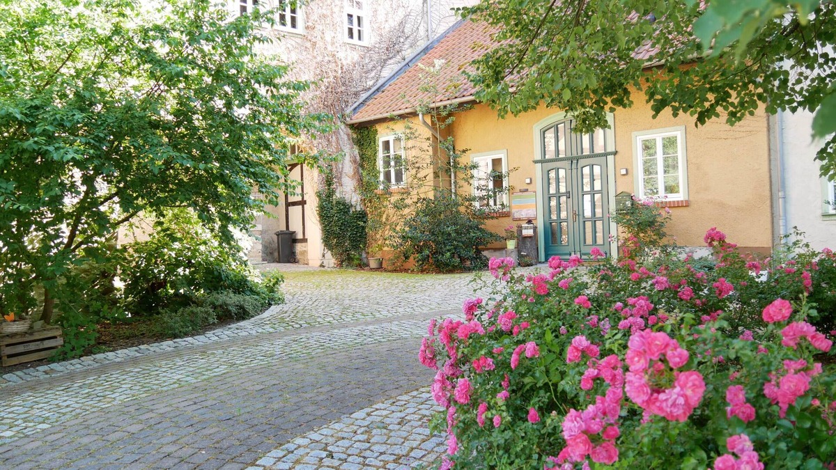 Weberstedt House | Schloss Goldacker - das Schloss der Gesundheit