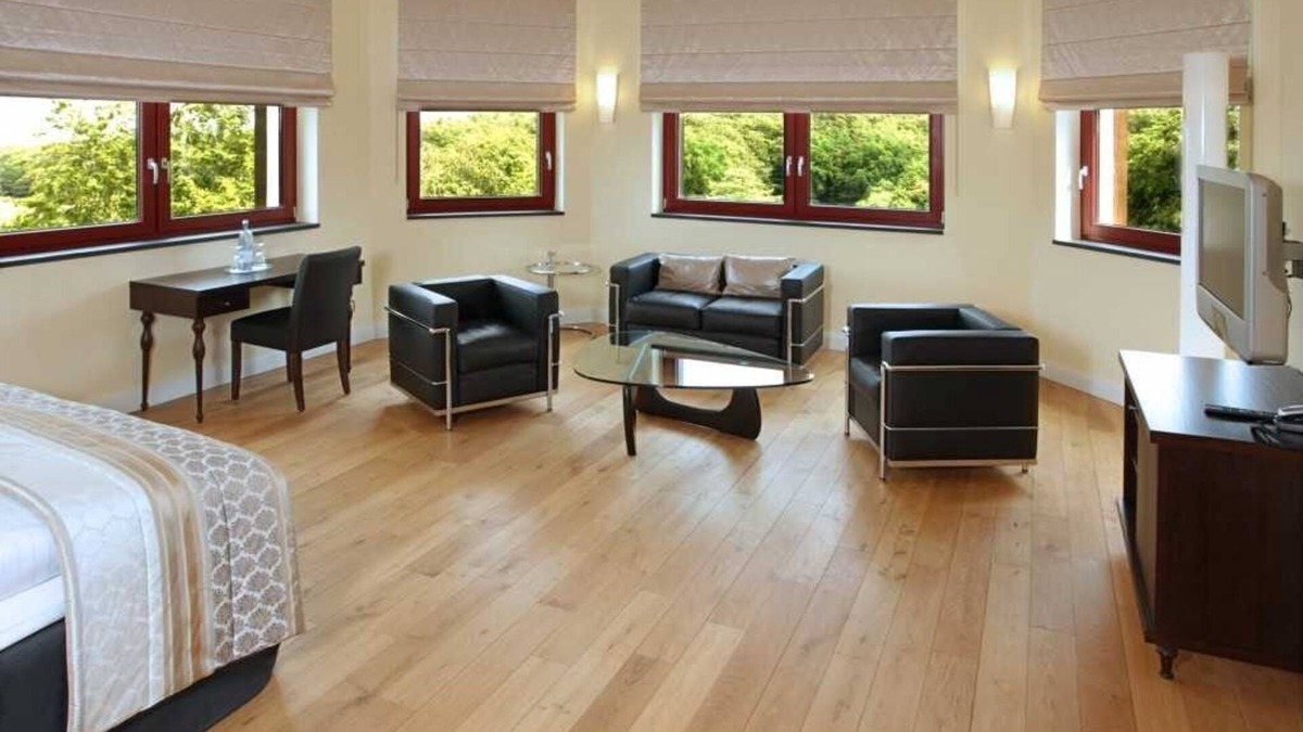 Lohme Apartment | Schloss Suite bis 3 Personen Ostseesuite - Schloss Ranzow - Privathotel, Wellness, Golf, Events,