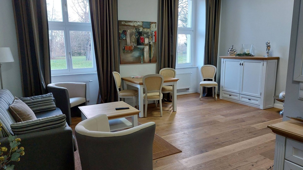 Hohendorf Apartment | Schloss Superior Suite - Hohendorf Castle