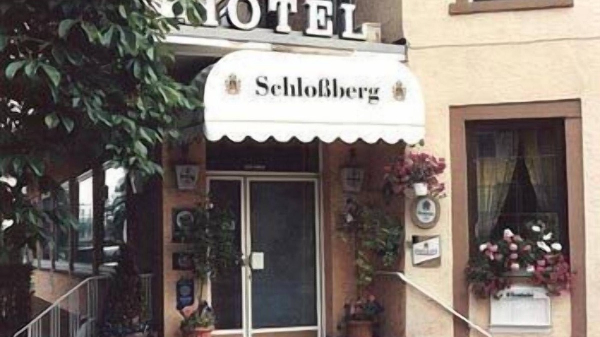 Heppenheim Bed & Breakfast | Schlossberg