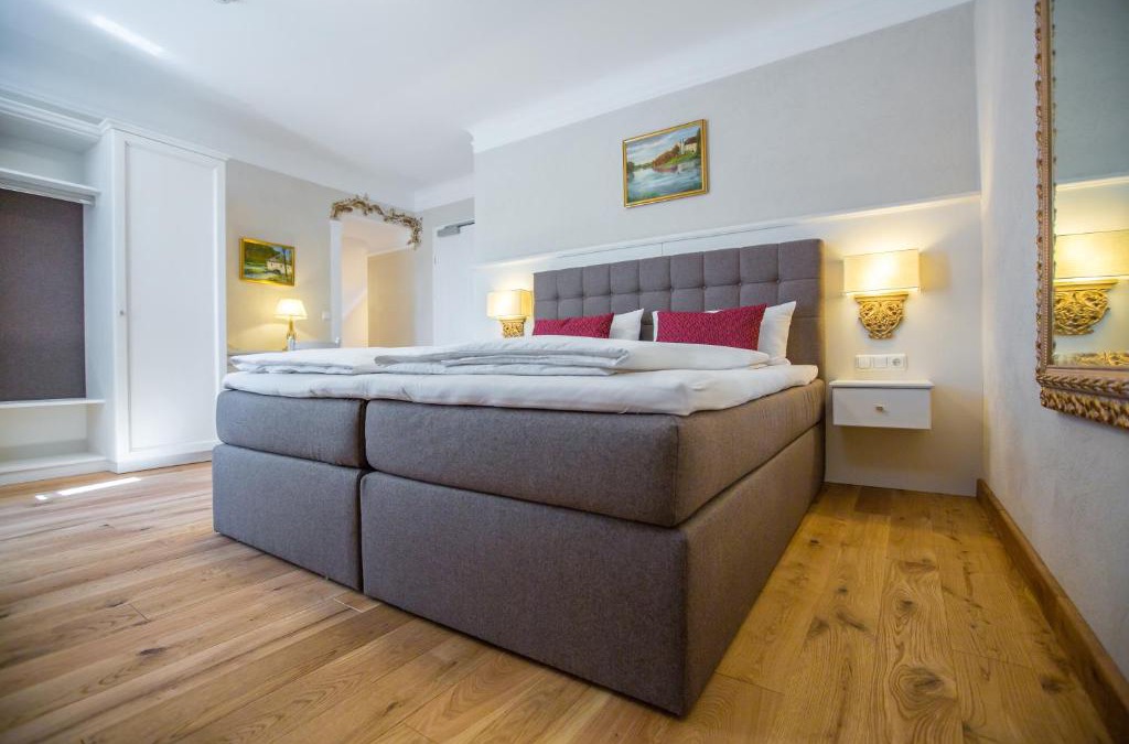 Braunau am Inn Hotel | Schlosstaverne