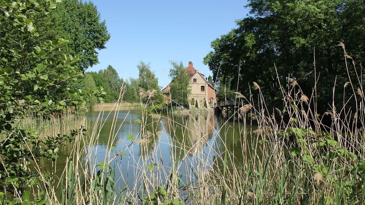 Gielow House | Schmiede der Wasserburg Liepen
