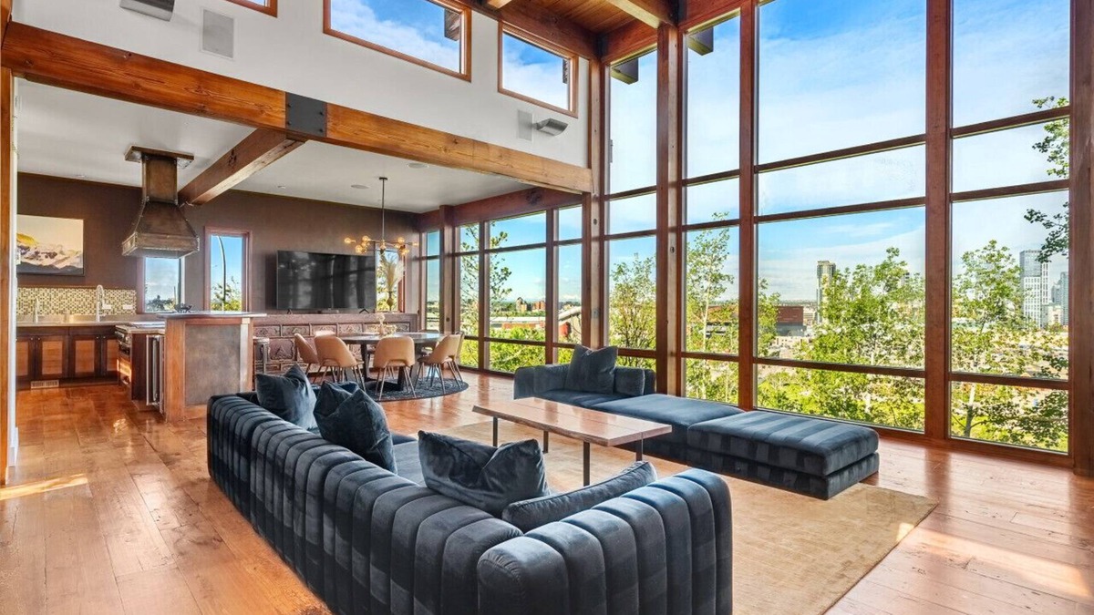 Ramsay House | Scotsman's Hill Lounge