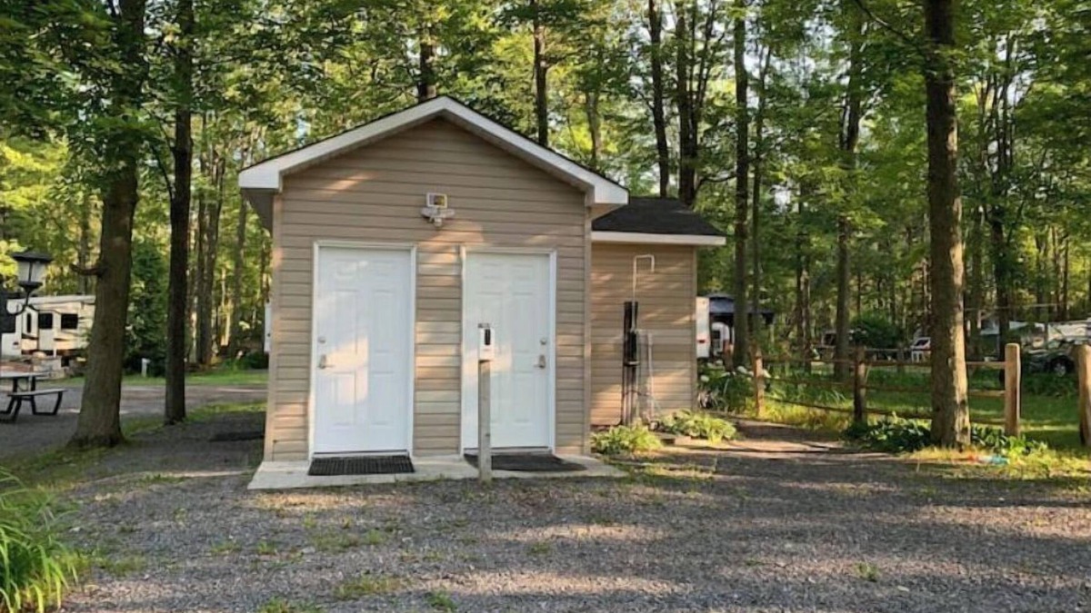 Clarence-Rockland House | SDD 2 Camping Trailer - Quote
