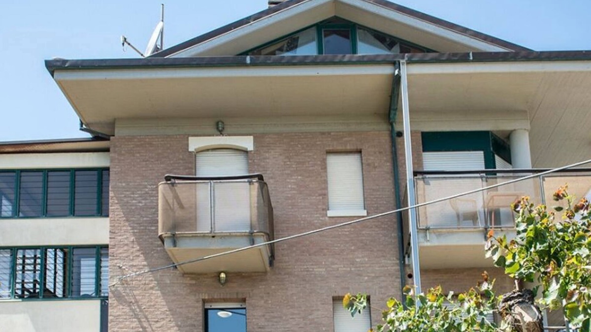 Senigallia Apartment | SE006 - Senigallia, one bedroom apartment on the sea with beach