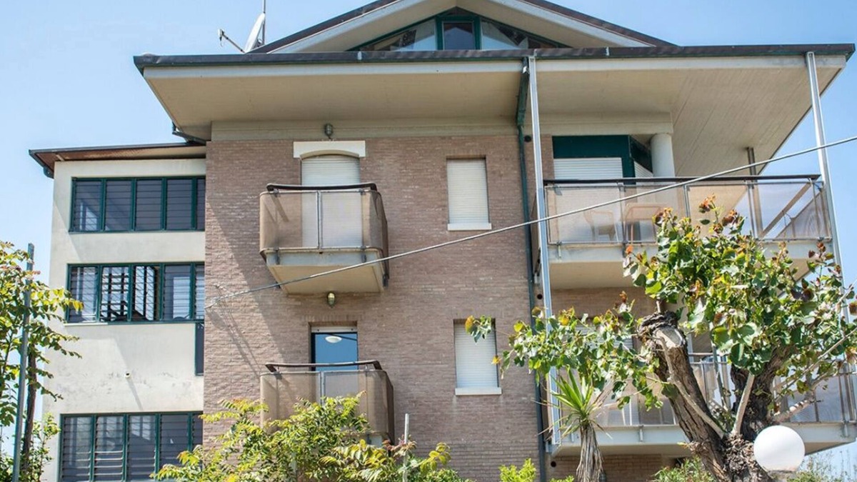 Senigallia Apartment | SE010 - Senigallia, one bedroom apartment on the sea with beach