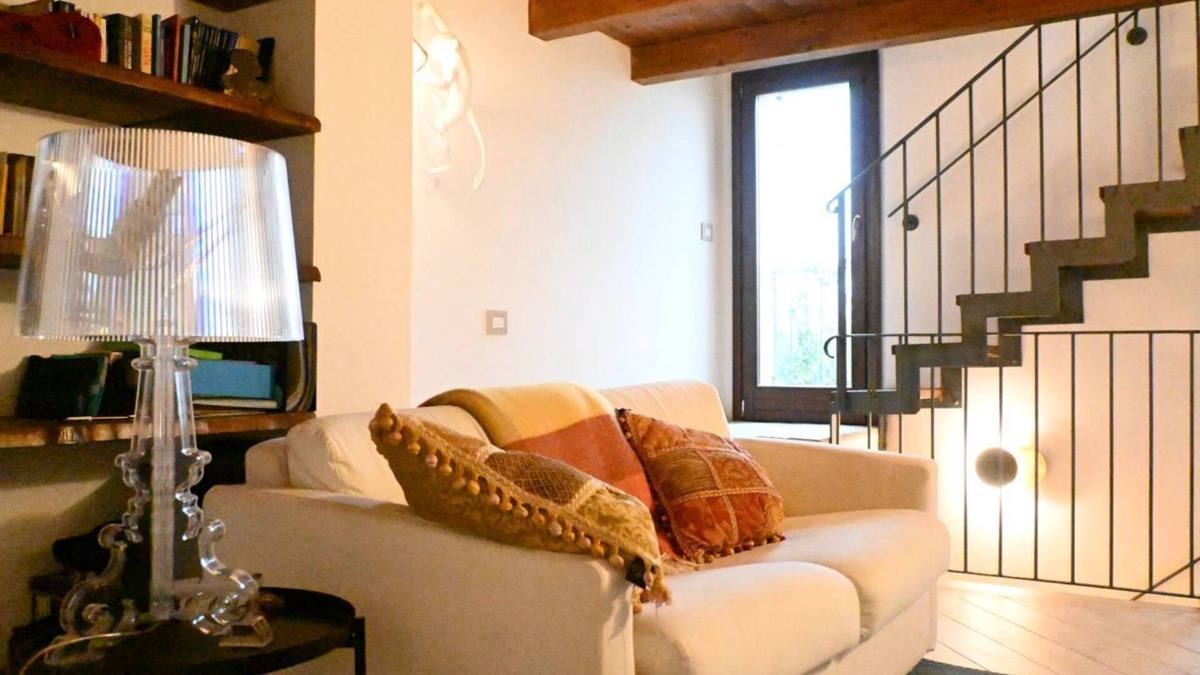 Ponte Rio Apartment | SE126 – Senigallia, delightful three-room apartment on multiple levels