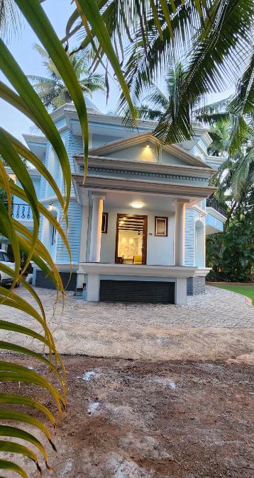 Anjanvel Villa | Sea Breeze Bungalow, Guhagar
