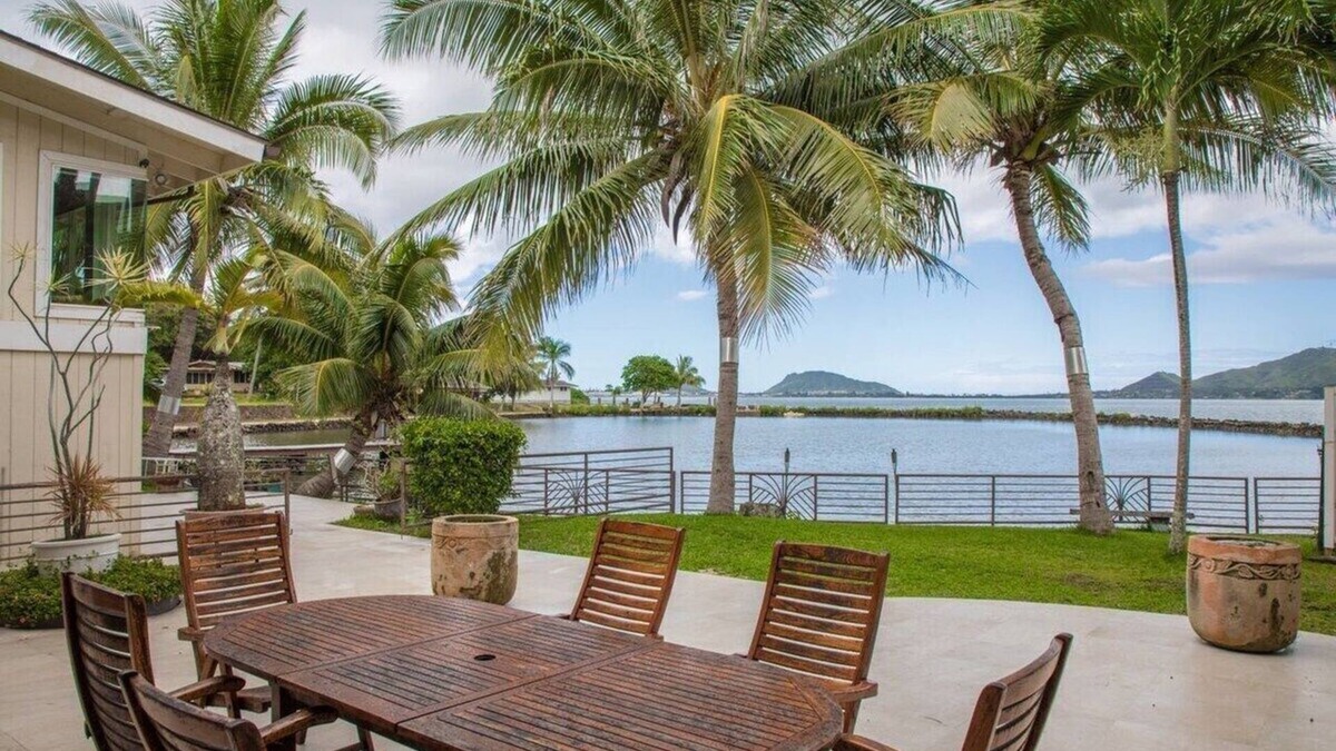 Kaneohe House | Sea Breeze Combo - shared hot tub, ocean view