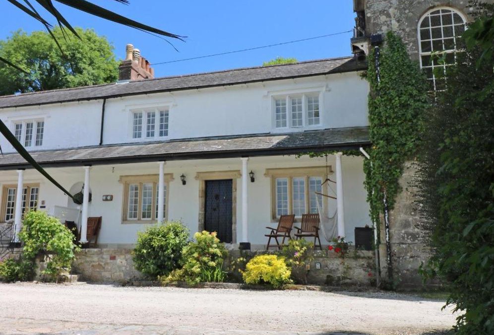 Pentewan House | Sea Cliff Cottage