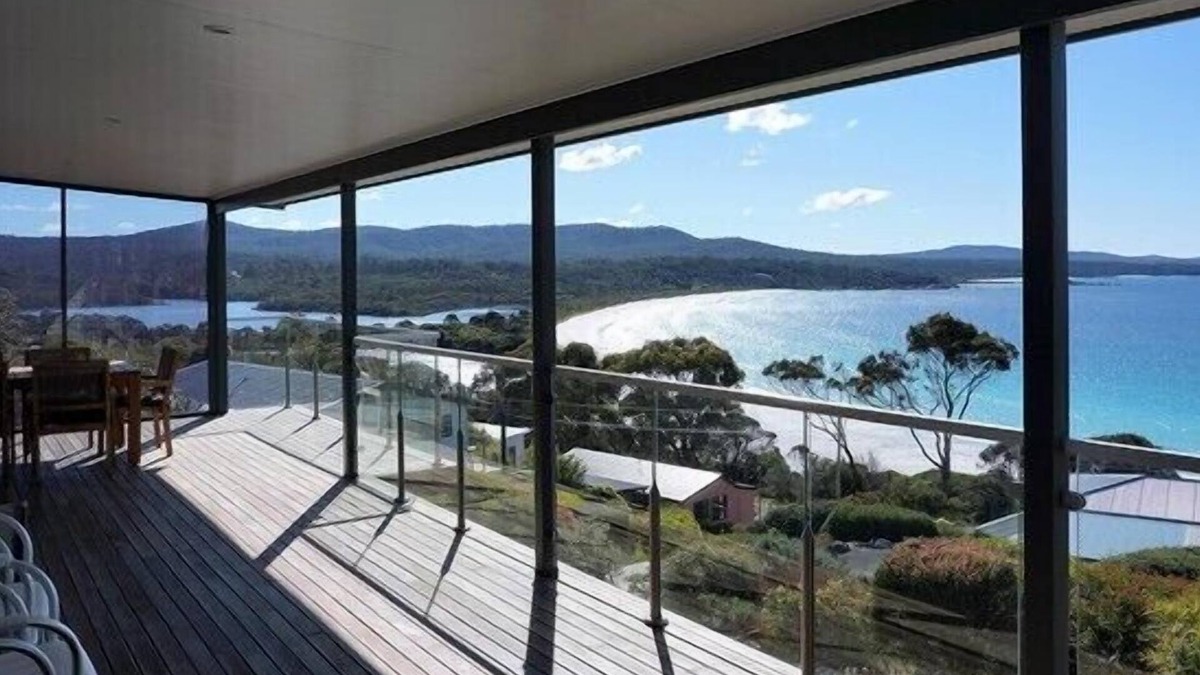 Binalong Bay House | SEA EAGLE COTTAGE Bay of Fires PEOPLES CHOICE TAS