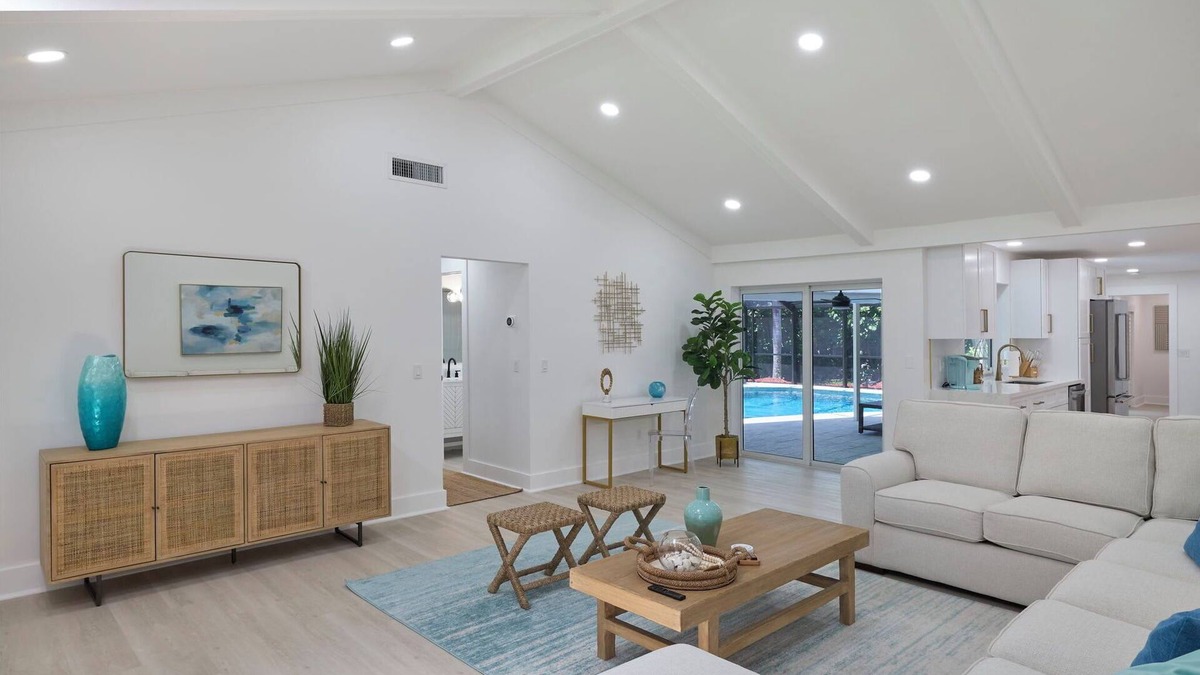 The Dunes House | Sea Glass Villa-Executive Pool Home on Golf Course
