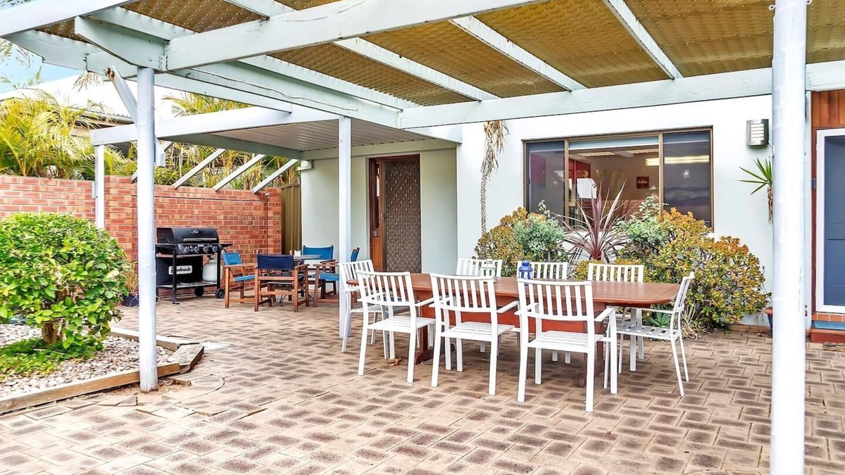 Brighton House | Sea Js Brighton Local Charm and Beachside Flair