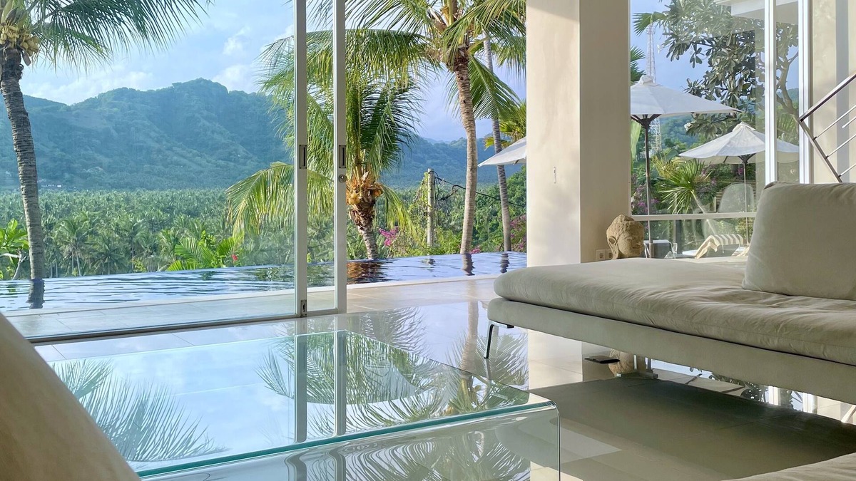Sengkidu Villa | Sea & mountain view villa with pool, tropical garden and amazing staff