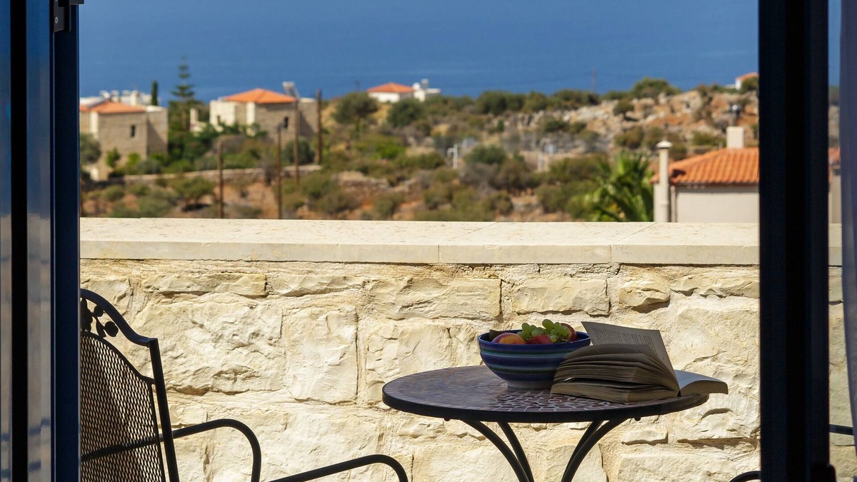 Kokkinon Khorion Villa | Sea of Crete views from your mountaintop infinity pool