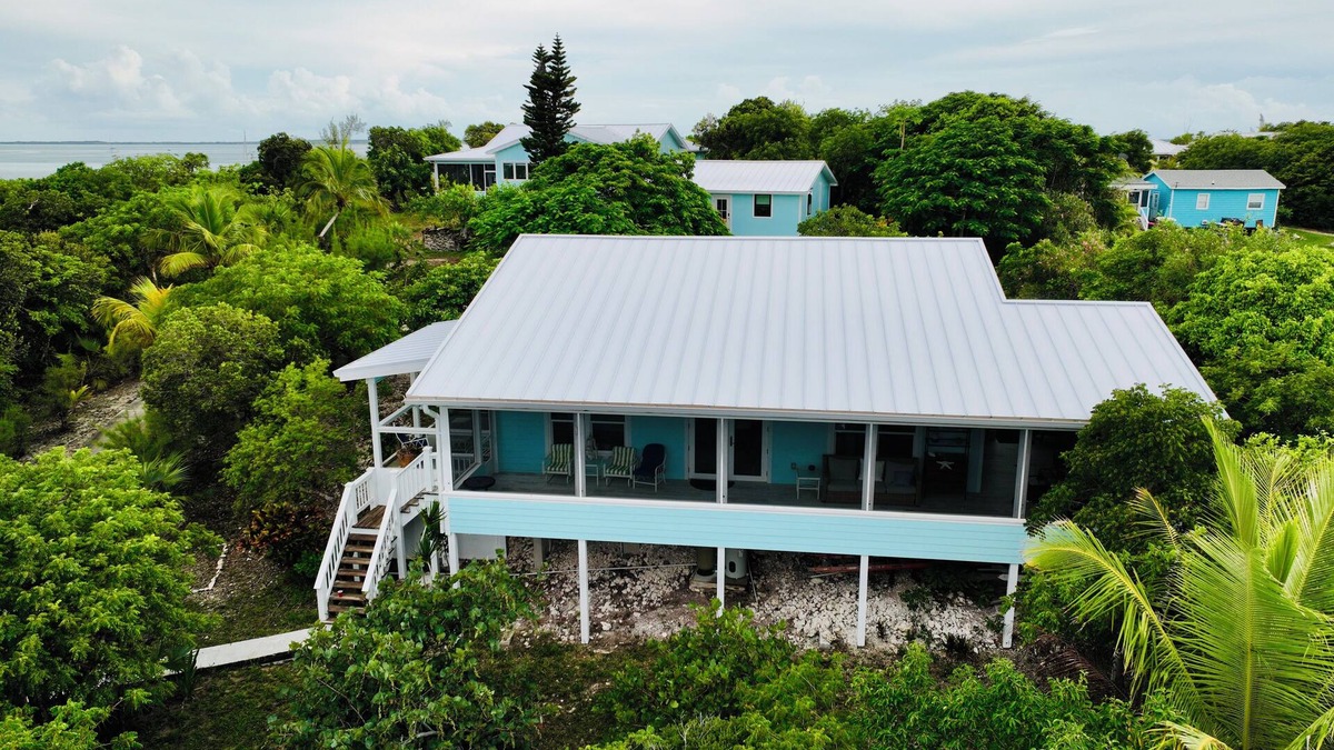 Green Turtle Cay House | Sea Orchid a 2-2 house, located on Green Turtle Cay Abaco Bahamas