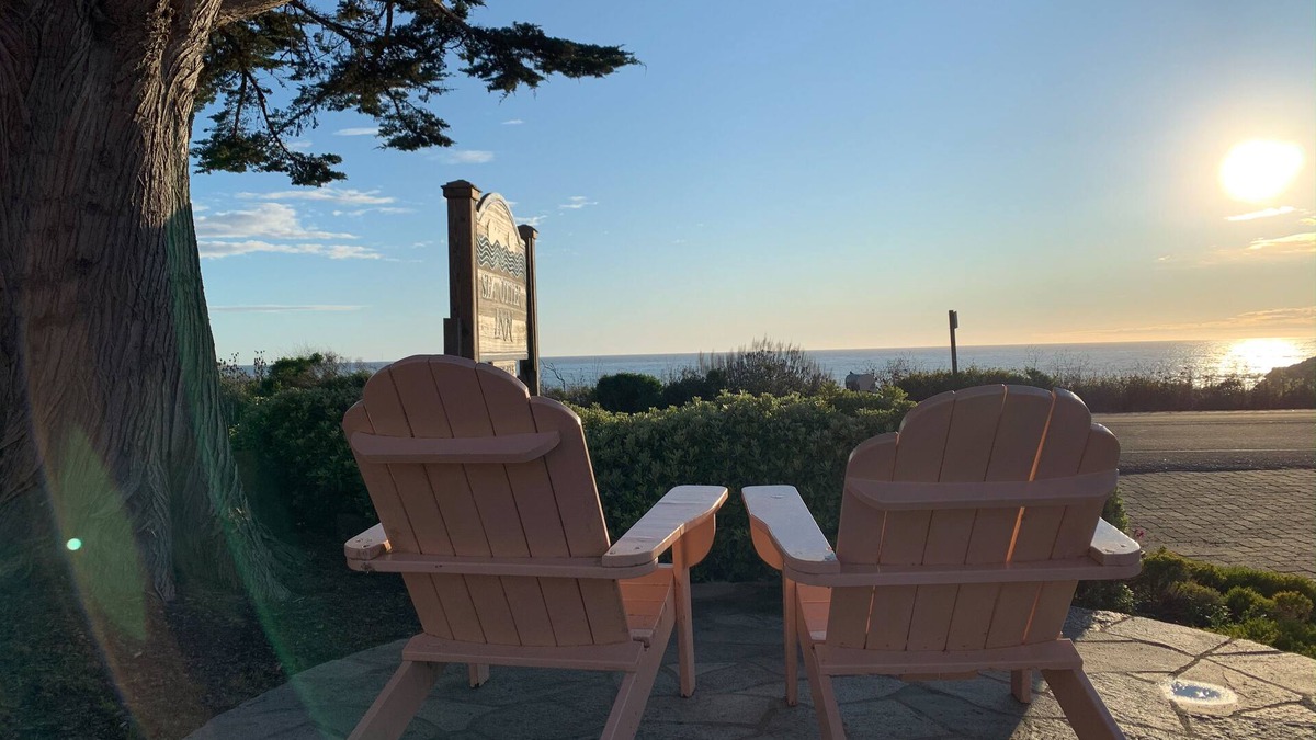 San Simeon Hotel | Sea Otter Inn