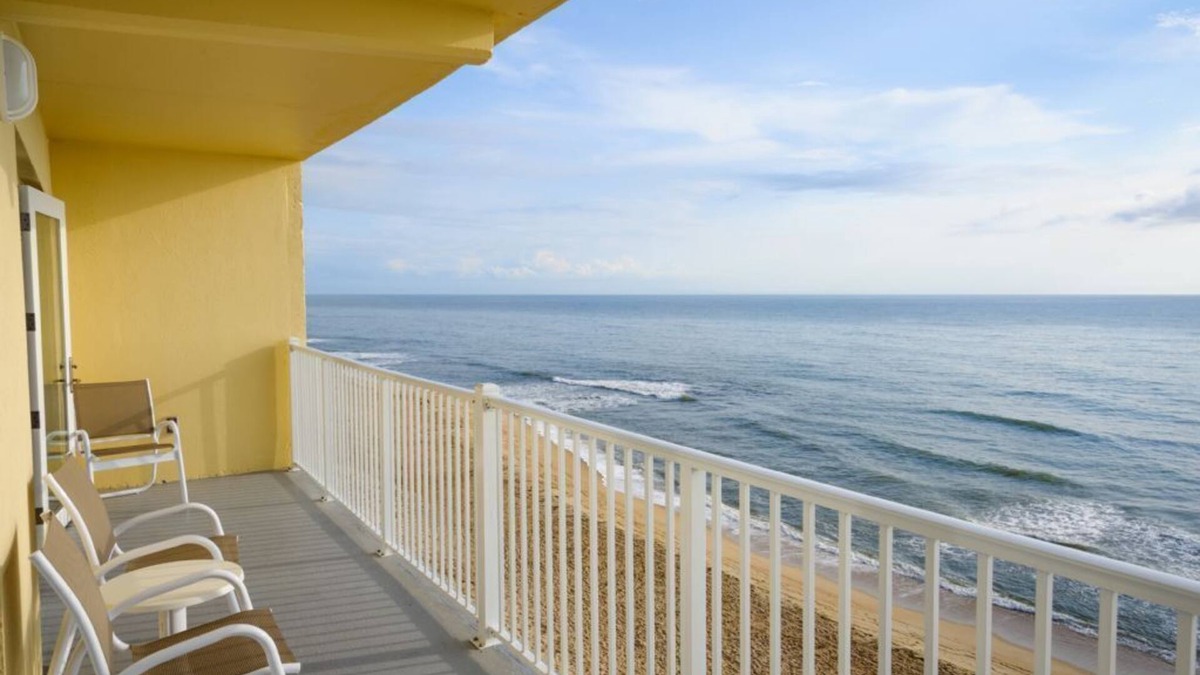 Kill Devil Hills Condo | Sea Ranch Resort Oceanfront Condo + Restaurant + Indoor Pool and ENDLESS views!