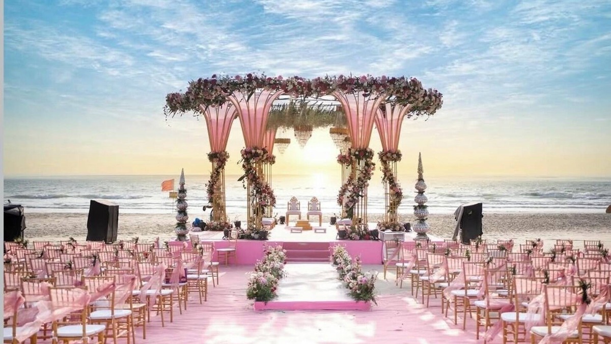 Virar West Hotel | sea royal rooms and cafe