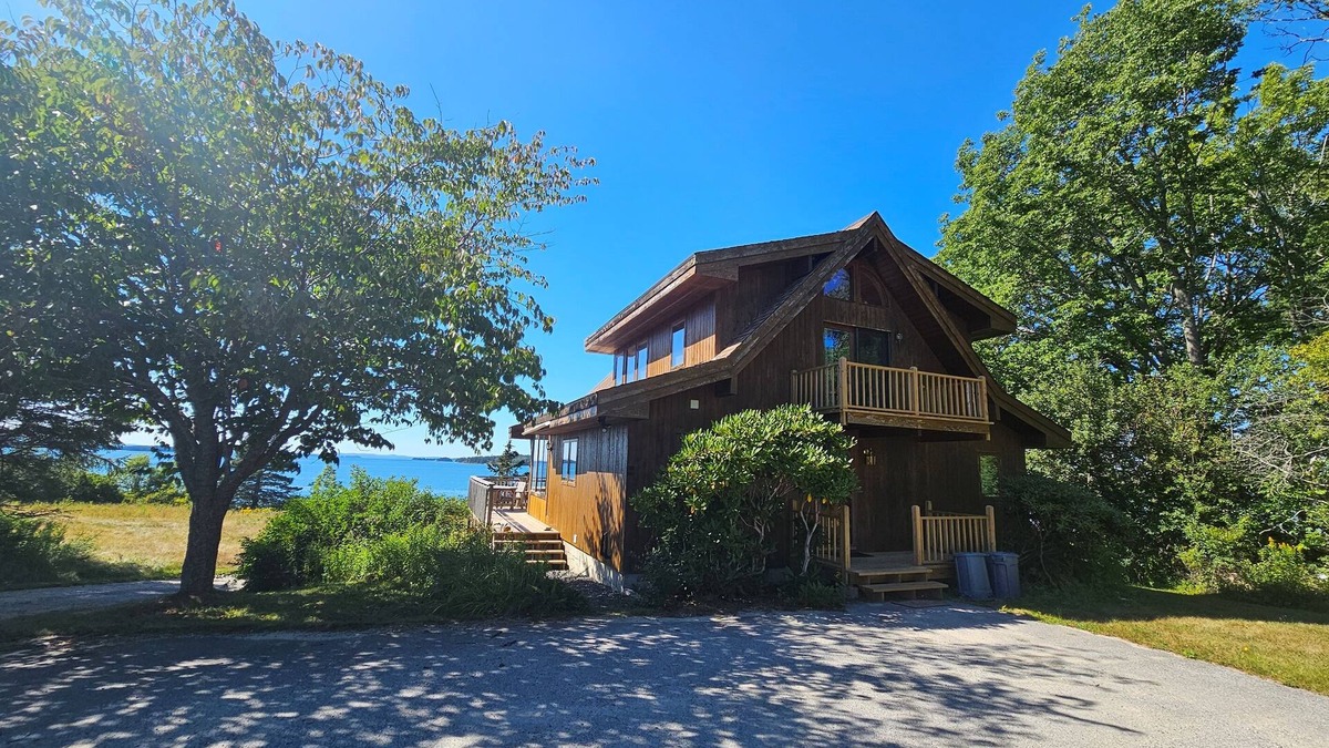 Deer Isle Ski Chalet | Sea-Scape - Contemporary Home on Penobscot Bay