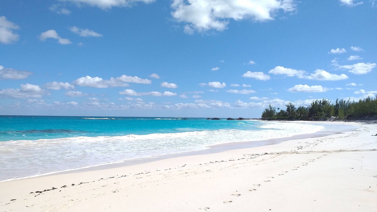 Governor's Harbour House | Sea Shanty - Ocean view, Private pool, Walk to Beach, Prime Central Location.