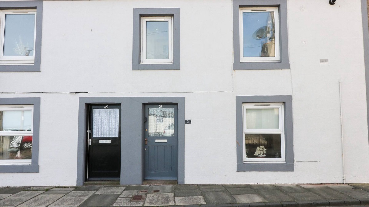 Eyemouth Apartment | SEA SPRAY, pet friendly, country holiday cottage in Eyemouth