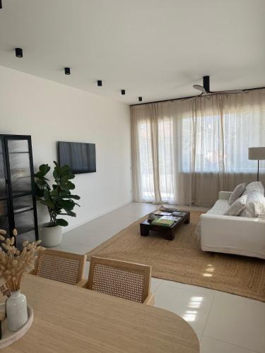 Capanne-Prato-Cinquale Apartment | Sea Sun and Spaghetti