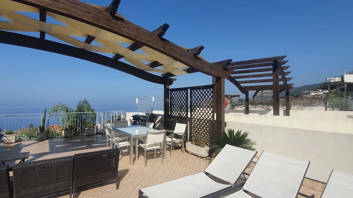 Pizzo Apartment | Sea View Apartment - Superbly Located in Pizzo, Calabria