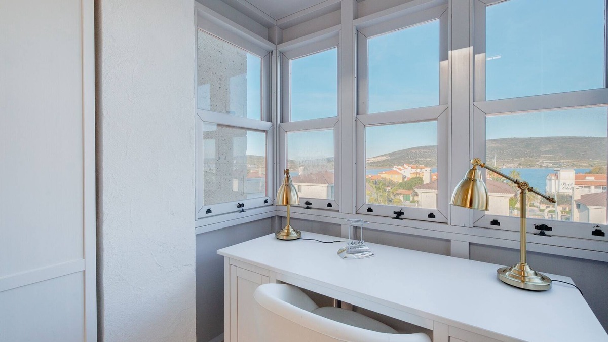 Alacati Apartment | Sea view duplex w terrace in Alacati