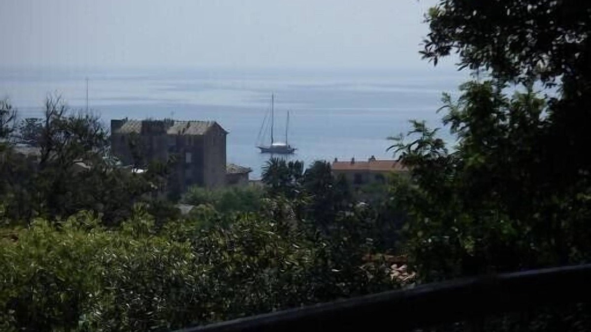 Erbalunga Apartment | Sea view, ERBALUNGA, Cap Corse 300m from the sea