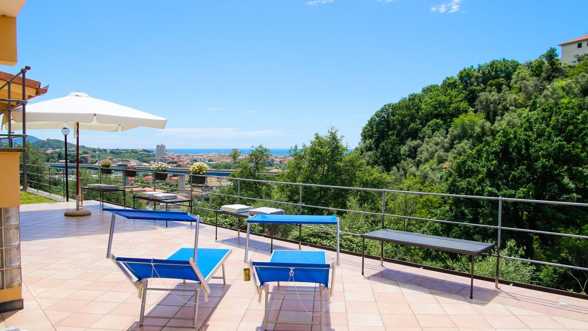 Rezza House | Sea view house with terrace, garden, parking. Cin: IT010015C2JQ7Z6UKJ
