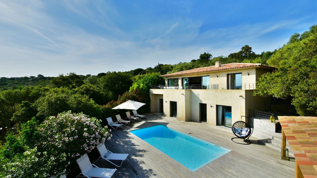 Cirendinu Villa | Sea View Villa 180 - Heated pool - Beaches 2 min - 5 bedrooms - Wifi Clim