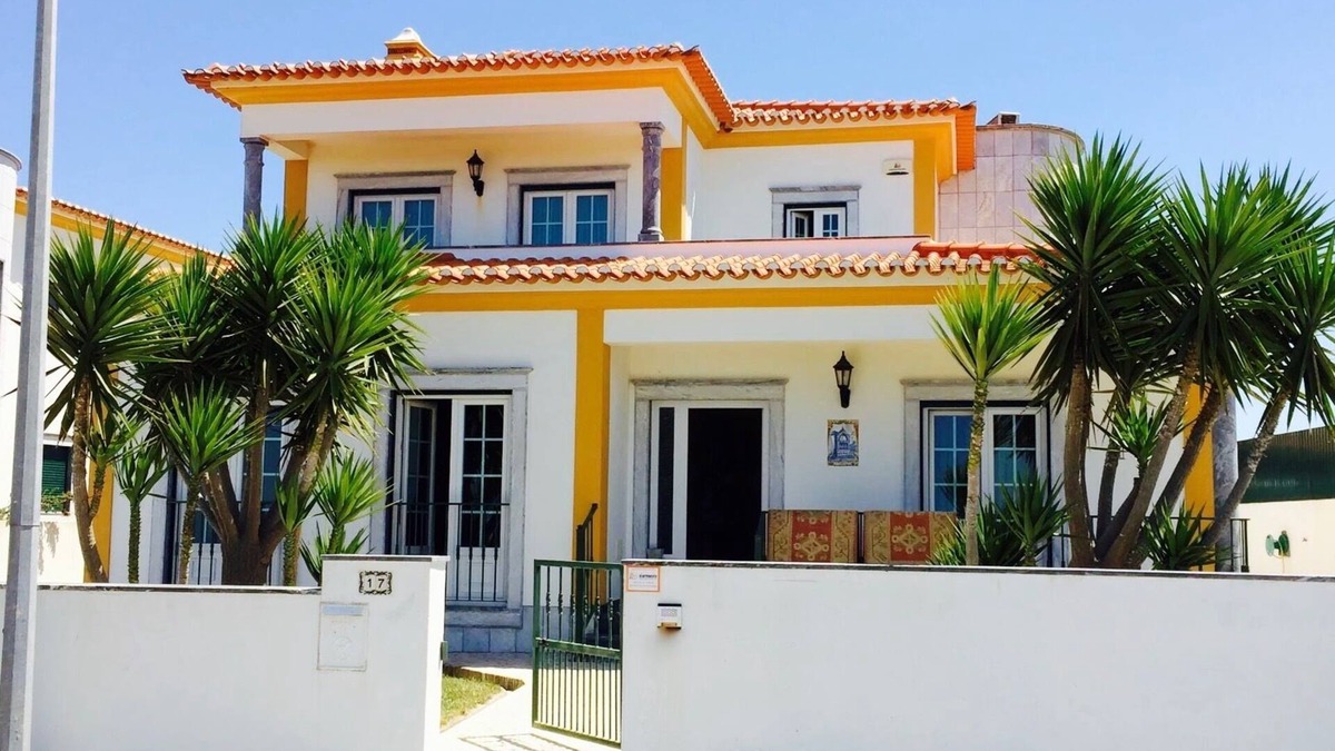 Atalaia Villa | Sea view Villa with private pool, 4 double bedrooms & free WIFI