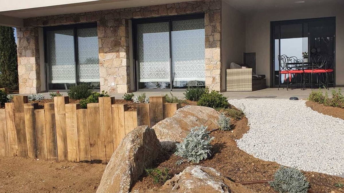 Corbara Apartment | Sea view villa with garden, 5 minutes from the beach