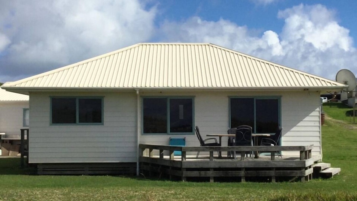 Karkari Peninsula Cottage | Seabed Bach Tokerau Beach