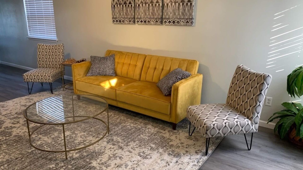 Gulf Breeze Apartment | Seabreeze Villa in the middle of Pensacola Beach and Navarre Beach