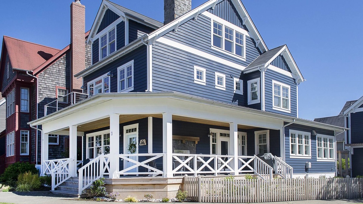 Seabrook House | Seabrook's Drift Away: Hot Tub & Dog Friendly!