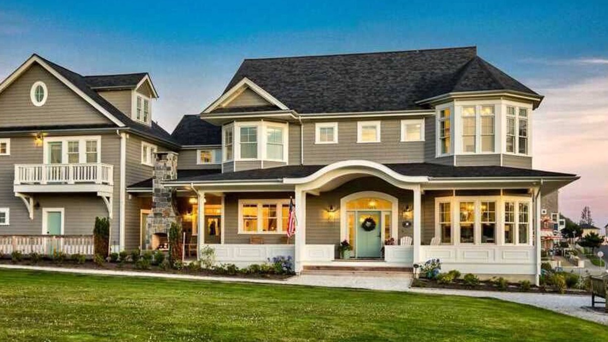 Seabrook House | Seabrook's Sunset Retreat: Dog Friendly
