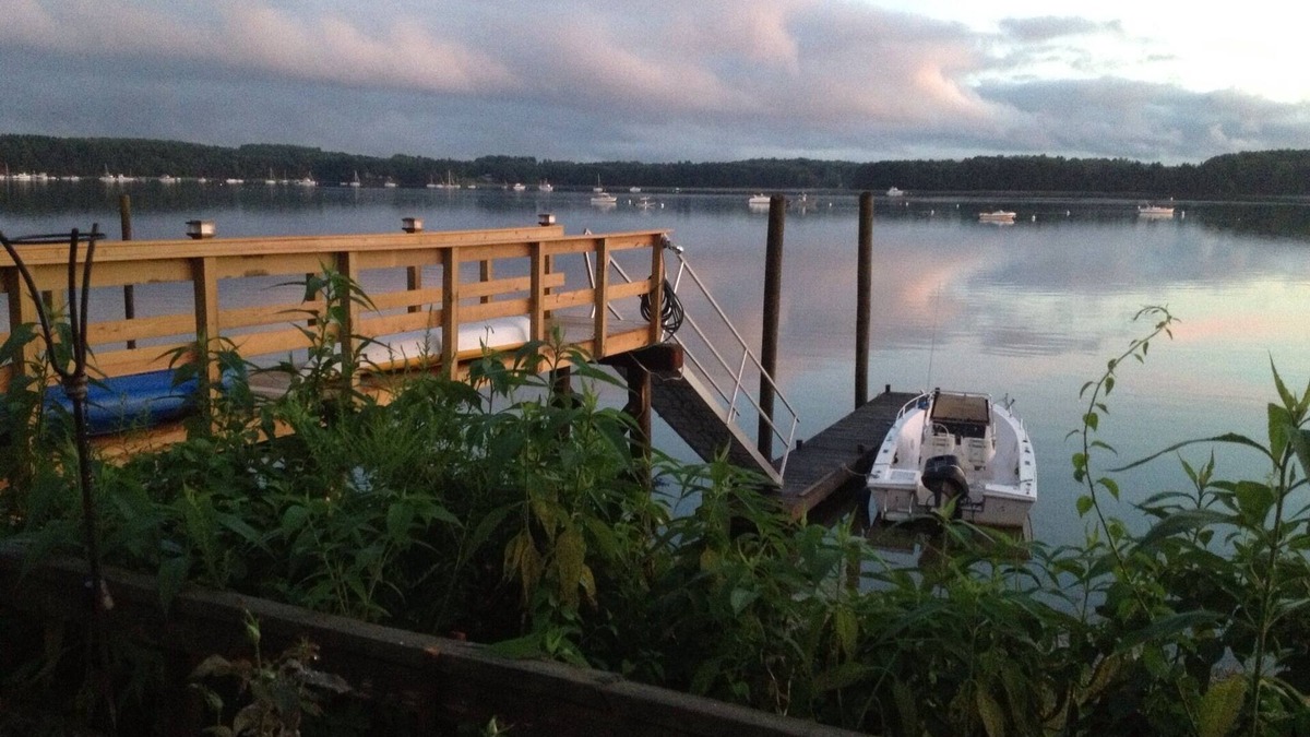 Dover House | Seacoast NH Lovely Waterfront House near Portsmouth