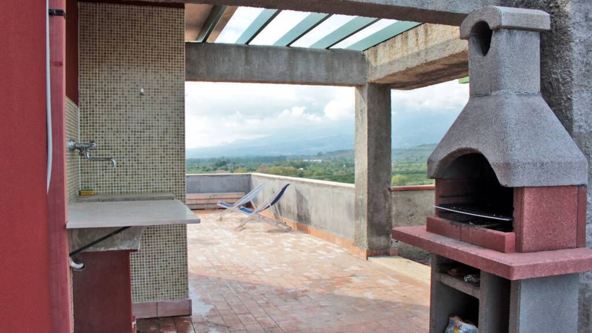 Porticato Apartment | Seafront 2-Bedrooms Apartment With Perfect View Over The Sea&etna!