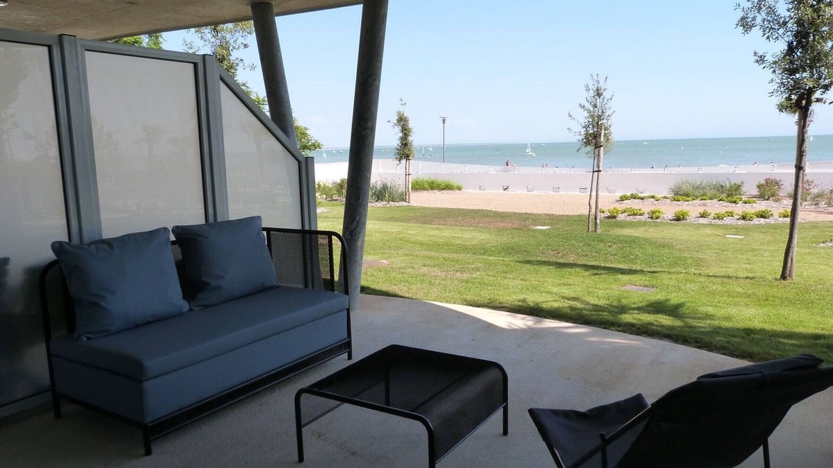 La Tranche-sur-Mer Apartment | Seafront apartment, 2 bedrooms, pool, parking, pets allowed