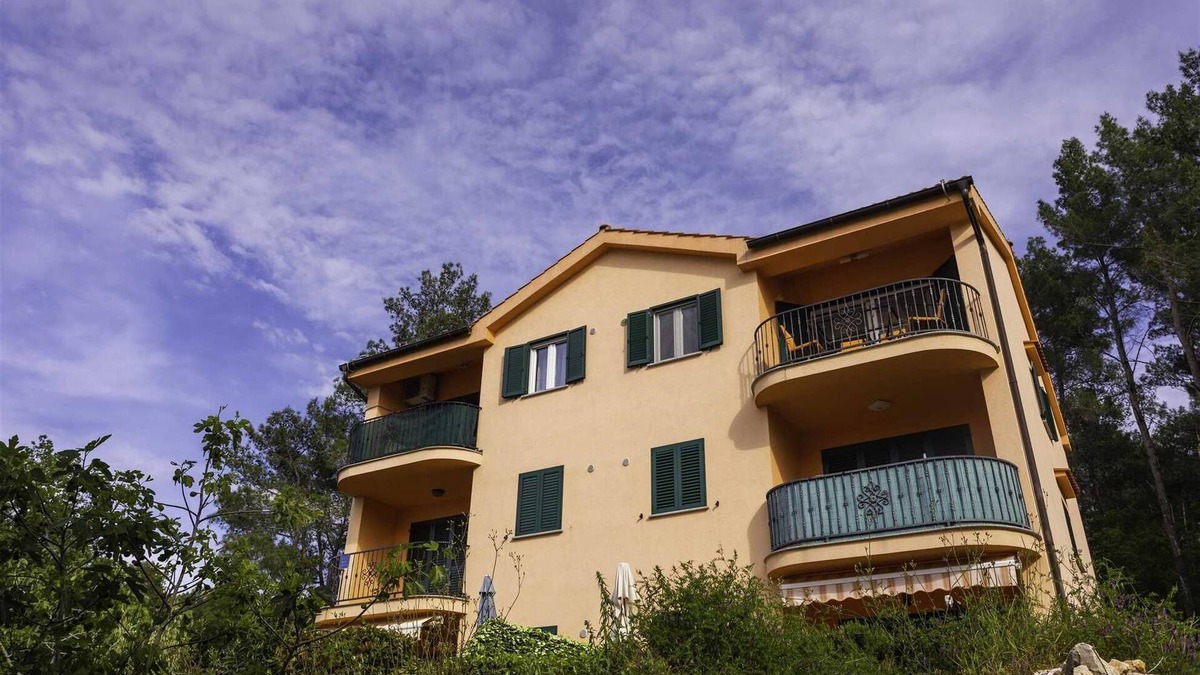 Soline Apartment | Seafront apartment Soline with Seaview