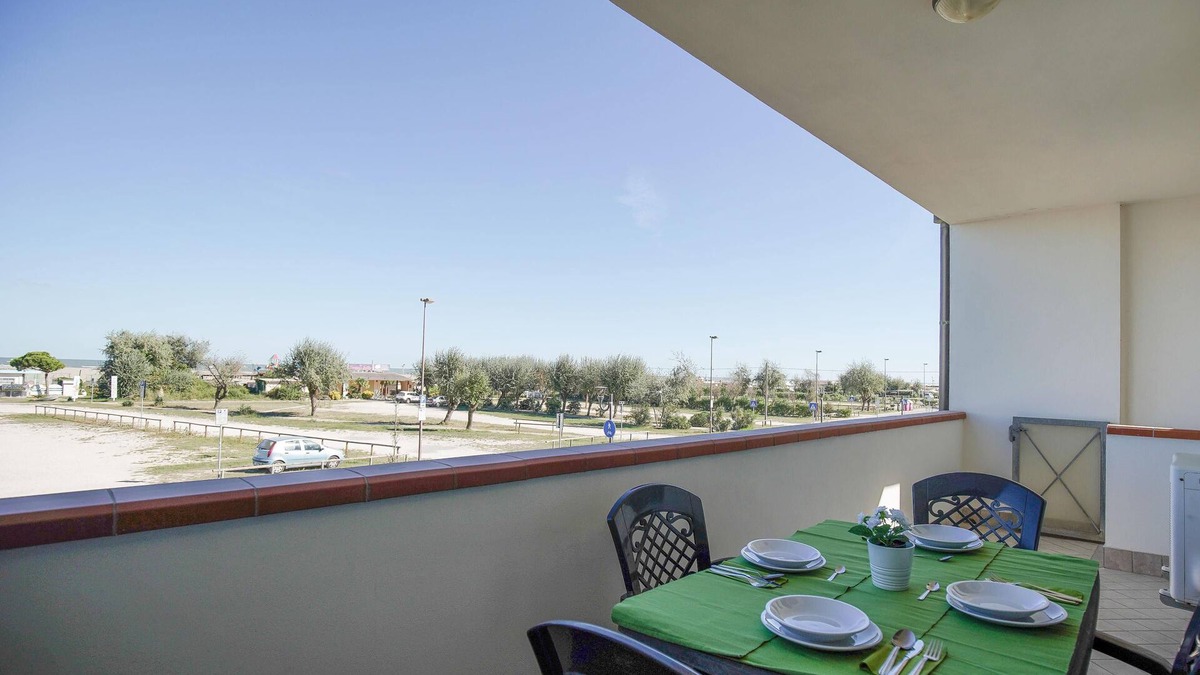 Lido degli Estensi Villa | Seafront house with large terrace with barbecue and private garden with parking space