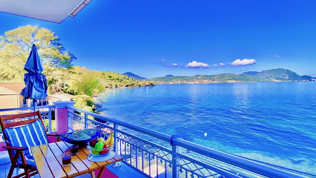 Agia Pelagia Chlomou Apartment | Seafront Ourania Studio No5
