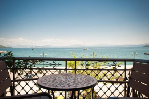 Vonitsa Hotel | SeaFront Stone Suites