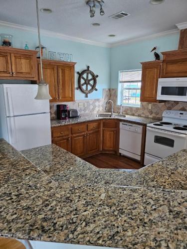 Port Bolivar House | Seahorse Sea Fish Camp Sleeps 16