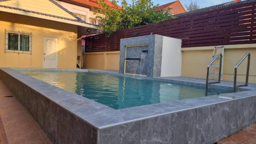 Noen Phra Villa | Sealife5 Beach Pool Villa